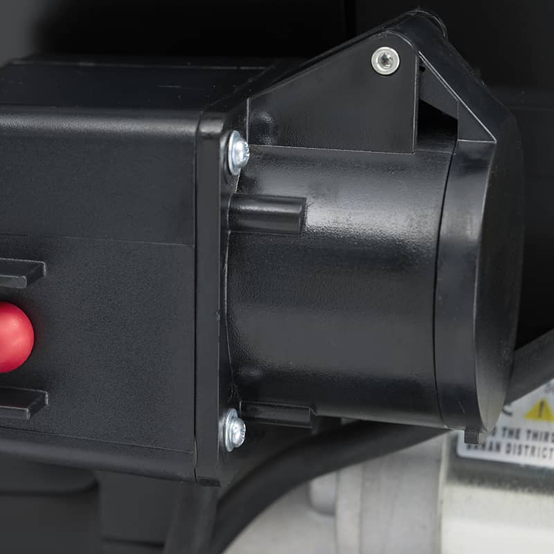 Spazzaneve Stiga ST 5266 P TRAC con presa di forza, progettato per una rimozione efficace della neve e compatibile con accessori aggiuntivi. shopdacanal.com.